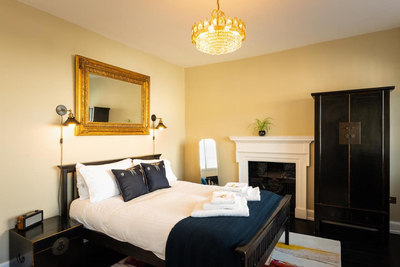 Lyme 1 Hotel Lyme Regis Bagian luar foto