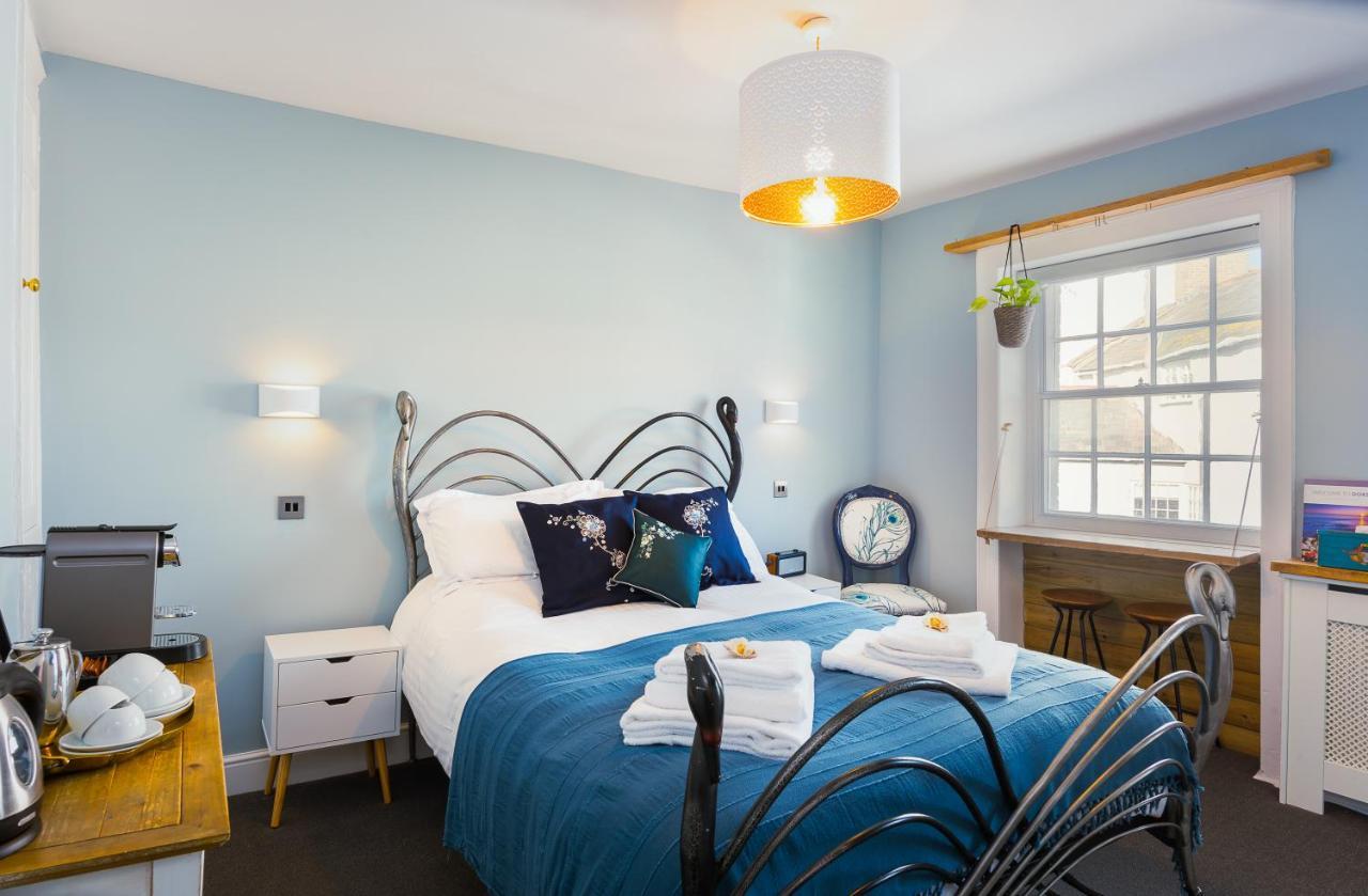Lyme 1 Hotel Lyme Regis Bagian luar foto