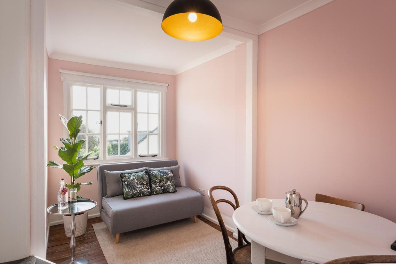 Lyme 1 Hotel Lyme Regis Bagian luar foto