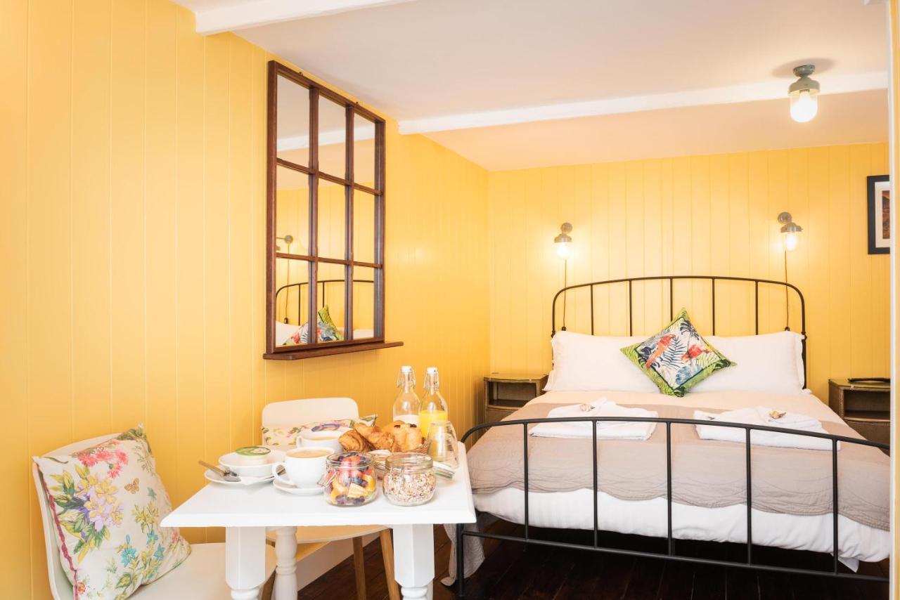 Lyme 1 Hotel Lyme Regis Bagian luar foto
